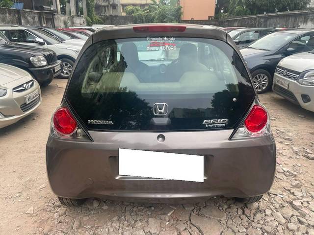 https://images10.gaadi.com/usedcar_image/3697750/original/processed_img2926188__used_car_2926188_1701431313.jpg?imwidth=6401