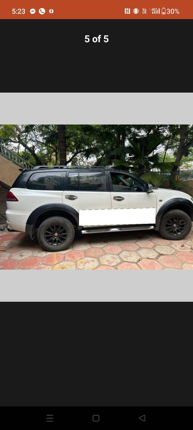 https://images10.gaadi.com/usedcar_image/3697770/original/processed_img2926206__used_car_2926206_1701431767.jpg?imwidth=6402