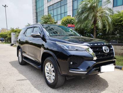 Toyota Fortuner 4X4 Diesel AT Toyota Fortuner 4X4 Diesel AT