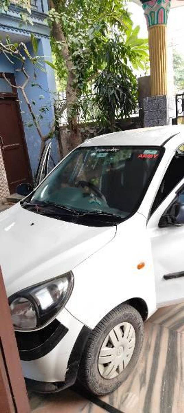 https://images10.gaadi.com/usedcar_image/3697797/original/processed_7ea2b58c-10fa-4c59-b031-43d1b798fede.jpg?imwidth=6402
