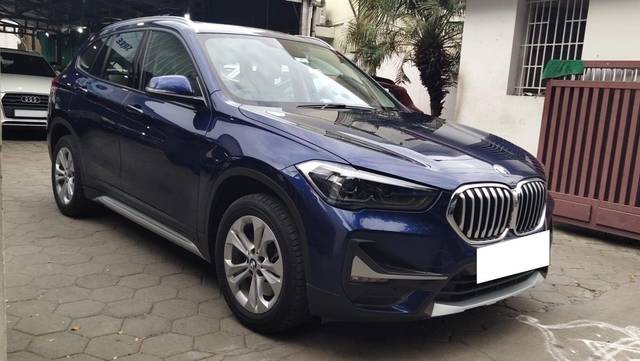 https://images10.gaadi.com/usedcar_image/3697800/original/processed_img2926218__usedcar_4_5701701432399_1701432426.jpeg?imwidth=6400