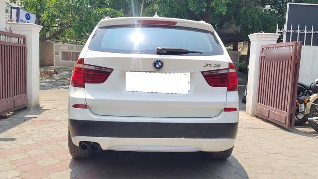 https://images10.gaadi.com/usedcar_image/3697844/original/processed_img2926246__usedcar_24_5701701433988_1701434186.jpg?imwidth=6402