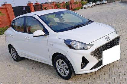 Hyundai Aura S CNG Hyundai Aura S CNG
