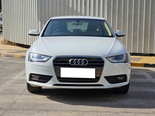 https://images10.gaadi.com/usedcar_image/3697856/original/processed_img2926252__used_car_2926252_1701434655.jpg?imwidth=6400