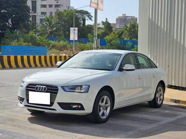 https://images10.gaadi.com/usedcar_image/3697856/original/processed_img2926252__used_car_2926252_1701497963.jpg?imwidth=6402