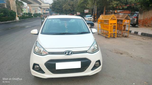 https://images10.gaadi.com/usedcar_image/3697898/original/processed_img2926270__used_car_2926270_1701436156.jpg?imwidth=6402