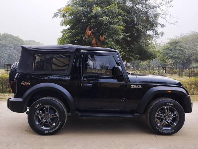 https://images10.gaadi.com/usedcar_image/3697921/original/processed_img2926282__used_car_2926282_1701437061.jpg?imwidth=6401