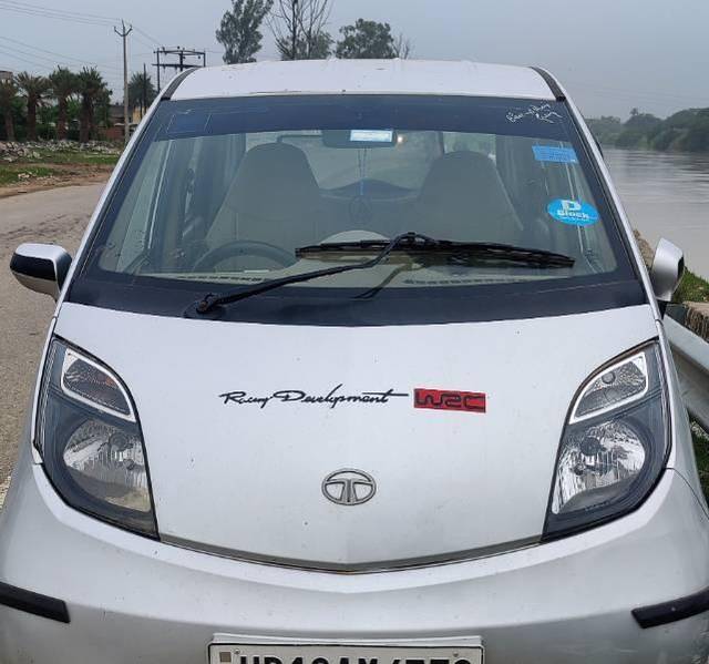 https://images10.gaadi.com/usedcar_image/3698017/original/processed_79c8d41c-4ebd-4223-86c0-c3547de4fa04.jpg?imwidth=6400