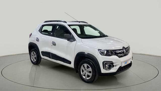 https://images10.gaadi.com/usedcar_image/3698021/original/slot__1-7-Exterior-10922555719-c26eca59b5f04b2a9b31060eb00035e4-Exterior-7.jpg?imwidth=6400