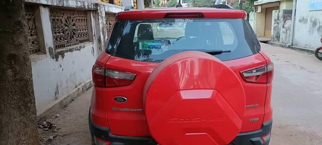 https://images10.gaadi.com/usedcar_image/3698096/original/processed_413d194c-e2c5-43a0-99fe-0f52aebb5716.jpg?imwidth=6402