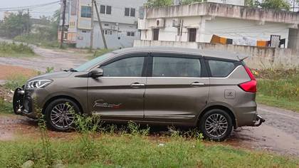 Maruti Ertiga ZXI Plus Petrol Maruti Ertiga ZXI Plus Petrol