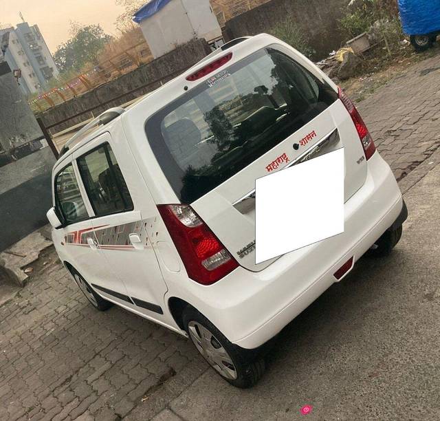 https://images10.gaadi.com/usedcar_image/3698156/original/processed_img2926363__used_car_2926363_1701448683.jpeg?imwidth=6400
