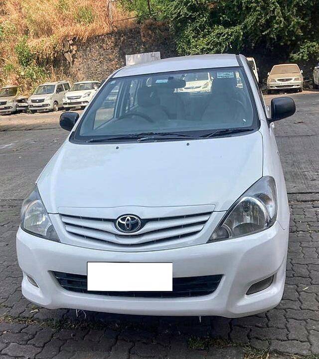 https://images10.gaadi.com/usedcar_image/3698164/original/processed_img2926367__used_car_2926367_1701449089.jpeg?imwidth=6402
