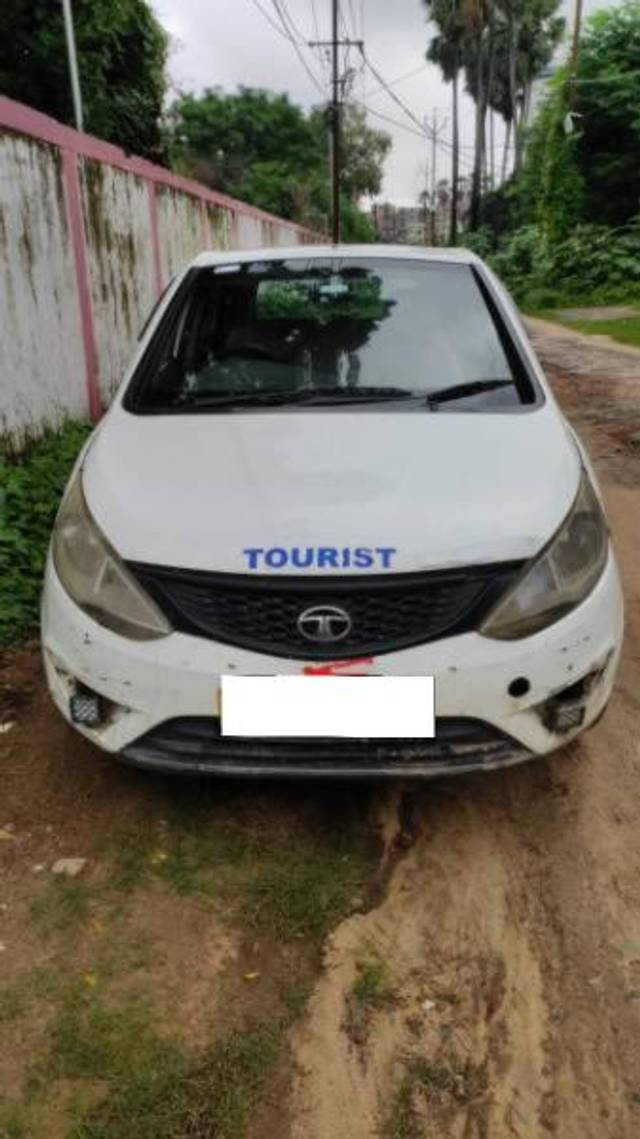 https://images10.gaadi.com/usedcar_image/3698167/original/processed_0095e8bd-0a48-4a60-9248-6f18fae790e7.jpg?imwidth=6400