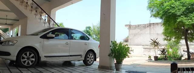 https://images10.gaadi.com/usedcar_image/3698282/original/processed_a7d2ac57-024b-48e6-aac0-7e25bc50e3f6.jpg?imwidth=6400