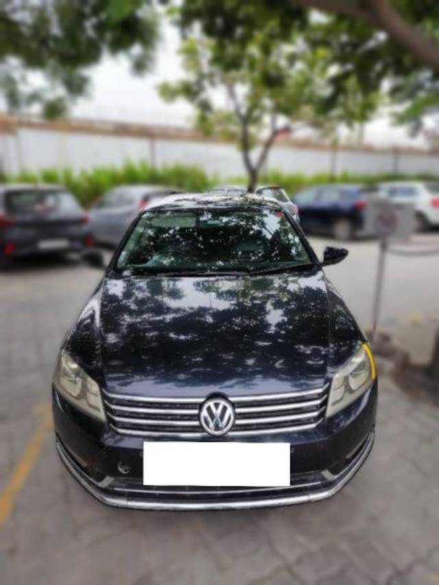 https://images10.gaadi.com/usedcar_image/3698294/original/processed_02278d03-a86c-4bc6-b0c1-4d993fe5753d.jpg?imwidth=6400