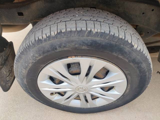 https://images10.gaadi.com/usedcar_image/3698326/original/img2926380__used_car_2926380_1701467120.jpg?imwidth=6402
