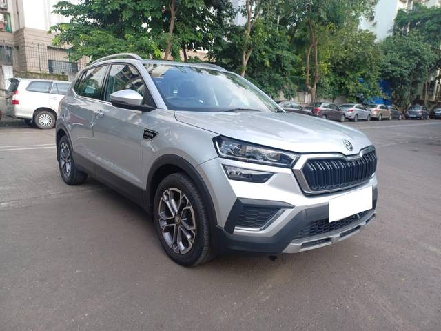 https://images10.gaadi.com/usedcar_image/3698437/original/processed_img2926412__usedcar_48c36cb5_09e6_4c72_8586_7684ea894d34_1541701493174_1701493227.jpg?imwidth=6400