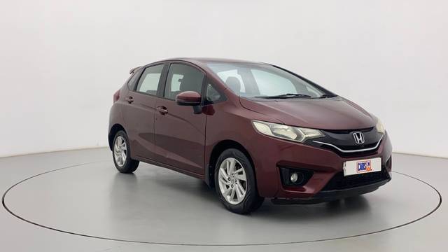 https://images10.gaadi.com/usedcar_image/3698474/original/26ea23218087227f4a51febf57df0ffc.jpg?imwidth=6400