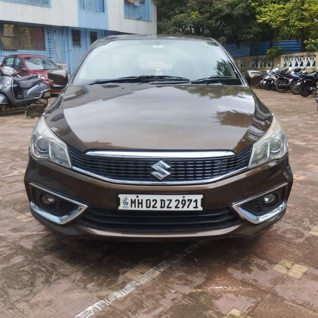 https://images10.gaadi.com/usedcar_image/3698551/original/processed_img2926463__usedcar_1_2926463_1701498035.jpeg?imwidth=6400