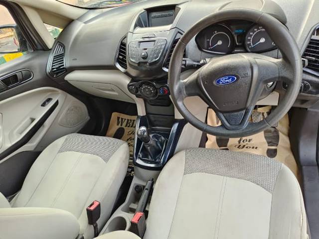 https://images10.gaadi.com/usedcar_image/3698562/original/img2926470__used_car_2926470_1701498326.jpg?imwidth=6402