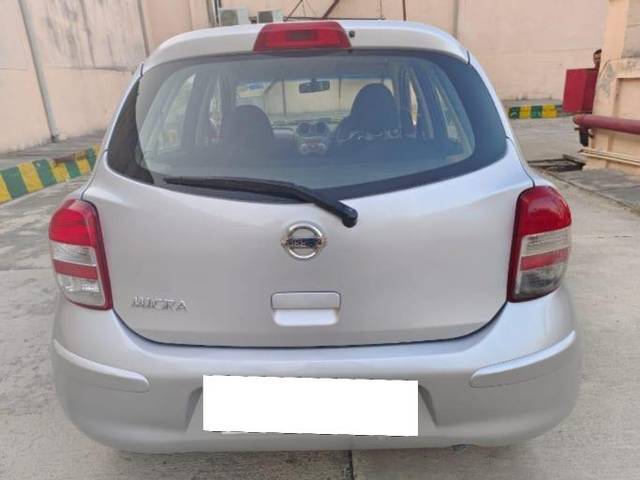 https://images10.gaadi.com/usedcar_image/3698588/original/processed_img2926489__used_car_2926489_1701498858.jpg?imwidth=6401