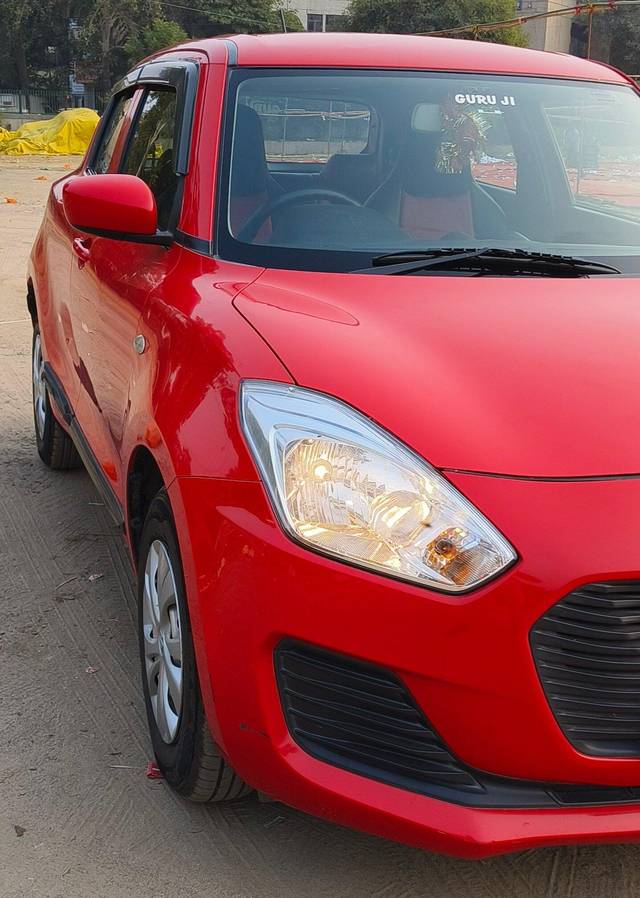 https://images10.gaadi.com/usedcar_image/3698639/original/processed_img2926515__used_car_2926515_1701500466.jpg?imwidth=6400