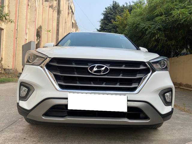https://images10.gaadi.com/usedcar_image/3698748/original/processed_img2926581__used_car_2926581_1701514323.jpg?imwidth=6400