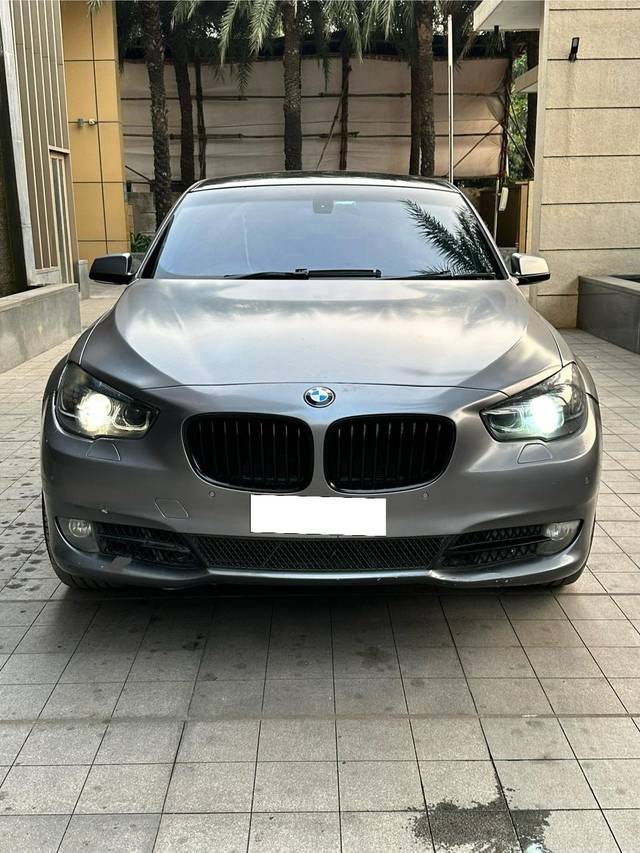 https://images10.gaadi.com/usedcar_image/3698806/original/processed_img2926624__usedcar_2_13771701504493_1701504513.jpeg?imwidth=6402