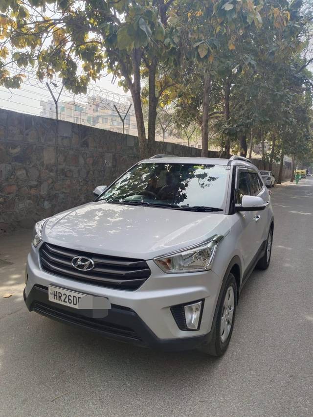 https://images10.gaadi.com/usedcar_image/3698871/original/processed_img2926659__usedcar_img_20231202_wa0306_30581701506215_1701506324.jpg?imwidth=6401