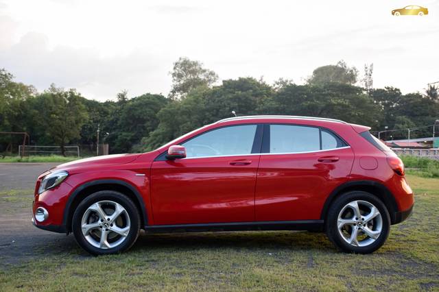 https://images10.gaadi.com/usedcar_image/3698977/original/img2926723__usedcar_whatsappimage2023_12_02at30711pm_9__2926723_1701510093.jpeg?imwidth=6402