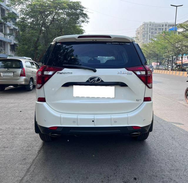 https://images10.gaadi.com/usedcar_image/3699000/original/processed_img2926734__used_car_2926734_1701515847.jpg?imwidth=6402