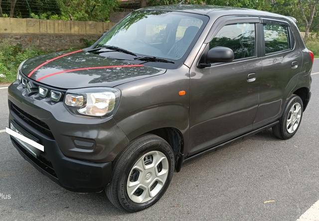 https://images10.gaadi.com/usedcar_image/3699029/original/processed_img2926750__used_car_2926750_1701511400.jpg?imwidth=6400
