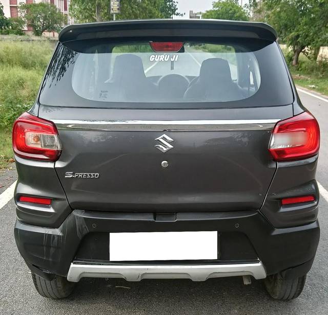 https://images10.gaadi.com/usedcar_image/3699029/original/processed_img2926750__used_car_2926750_1701511410.jpg?imwidth=6402