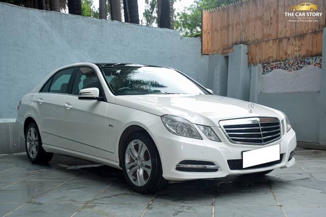 https://images10.gaadi.com/usedcar_image/3699033/original/processed_img2926752__usedcar_whatsappimage2023_08_28at111933am_425201701510375_1701510777.jpeg?imwidth=6400