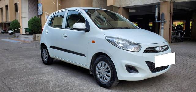 https://images10.gaadi.com/usedcar_image/3699052/original/processed_img2926763__used_car_2926763_1701511990.jpg?imwidth=6400