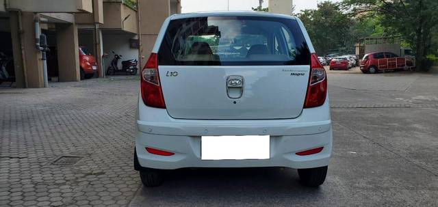 https://images10.gaadi.com/usedcar_image/3699052/original/processed_img2926763__used_car_2926763_1701512003.jpg?imwidth=6402