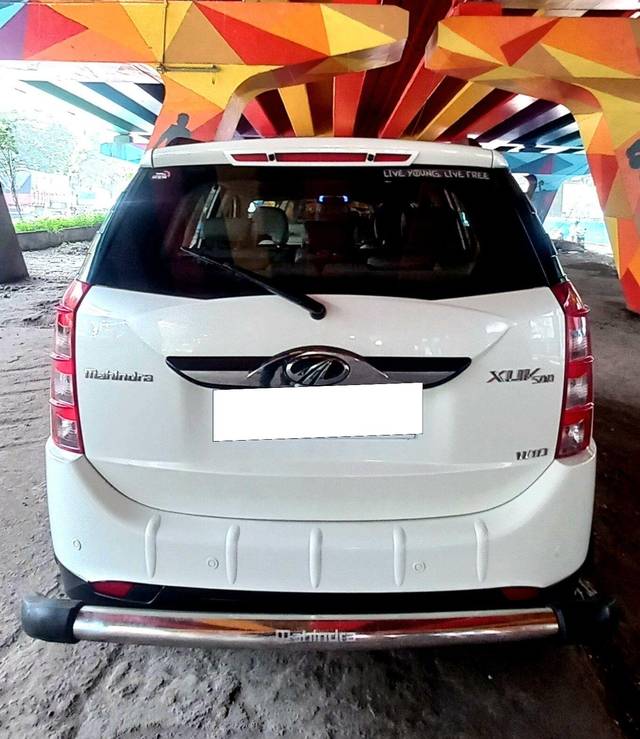 https://images10.gaadi.com/usedcar_image/3699068/original/processed_img2926770__used_car_2926770_1701512456.jpg?imwidth=6402