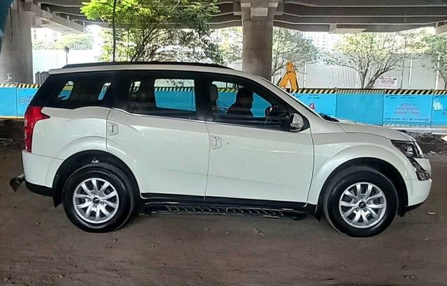 https://images10.gaadi.com/usedcar_image/3699068/original/processed_img2926770__used_car_2926770_1701512483.jpg?imwidth=6401