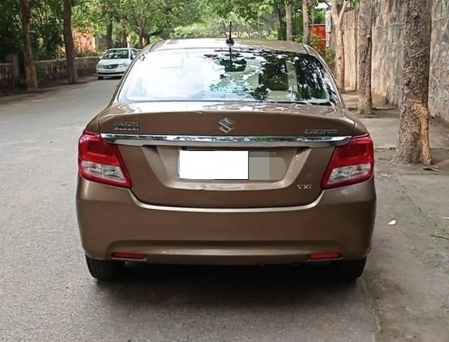 https://images10.gaadi.com/usedcar_image/3699083/original/processed_img2926780__usedcar_img_20231202_wa0467_30581701512690_1701512766.jpg?imwidth=6402