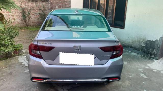 https://images10.gaadi.com/usedcar_image/3699096/original/processed_6f208fc1-6cc4-449c-8f73-e0acabadc49b.jpg?imwidth=6401