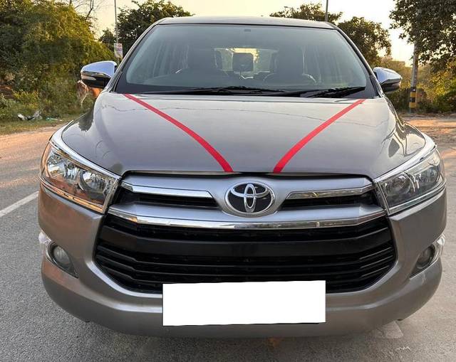 https://images10.gaadi.com/usedcar_image/3699125/original/processed_img2926810__used_car_2926810_1701514347.jpg?imwidth=6402