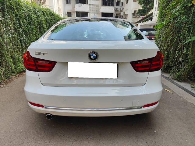 https://images10.gaadi.com/usedcar_image/3699127/original/processed_img2926811__usedcar_whatsappimage2023_11_30at12633pm_1__1111701514247_1701514258.jpeg?imwidth=6401