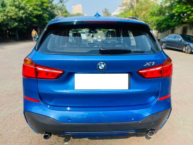https://images10.gaadi.com/usedcar_image/3699131/original/processed_img2926814__used_car_2926814_1701514510.jpg?imwidth=6401