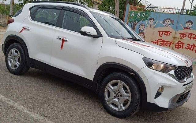 https://images10.gaadi.com/usedcar_image/3699192/original/processed_img2926844__used_car_2926844_1701516558.jpg?imwidth=6400