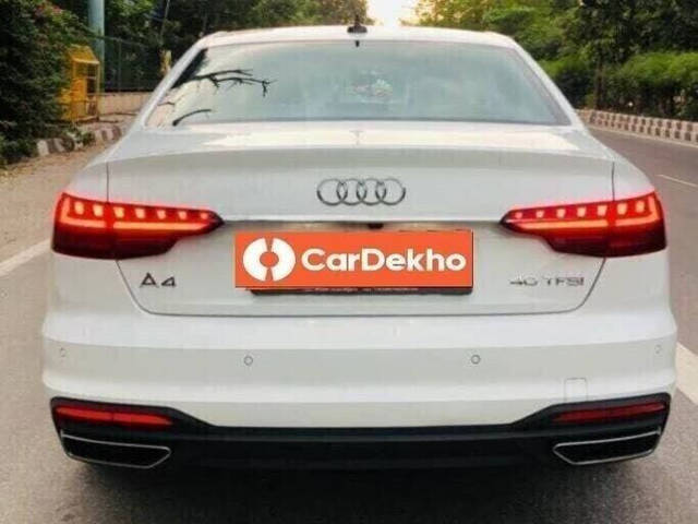 https://images10.gaadi.com/usedcar_image/3699223/original/processed_img2926867__used_car_2926867_1701517429.png?imwidth=6401