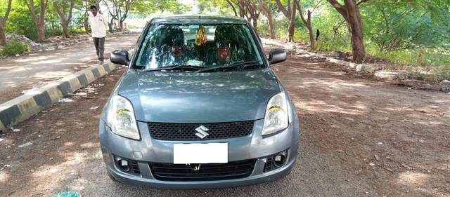 https://images10.gaadi.com/usedcar_image/3699266/original/processed_img2926887__used_car_2926887_1701518610.jpg?imwidth=6402
