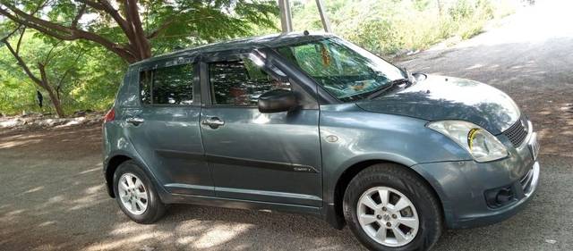 https://images10.gaadi.com/usedcar_image/3699266/original/processed_img2926887__used_car_2926887_1701518611.jpg?imwidth=6400