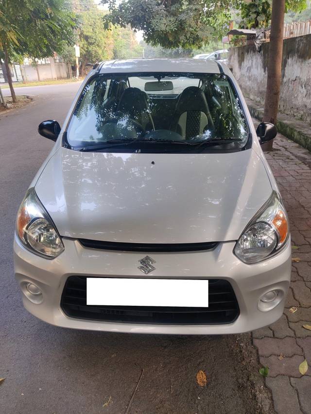 https://images10.gaadi.com/usedcar_image/3699268/original/processed_img2926888__used_car_2926888_1701518679.jpg?imwidth=6400