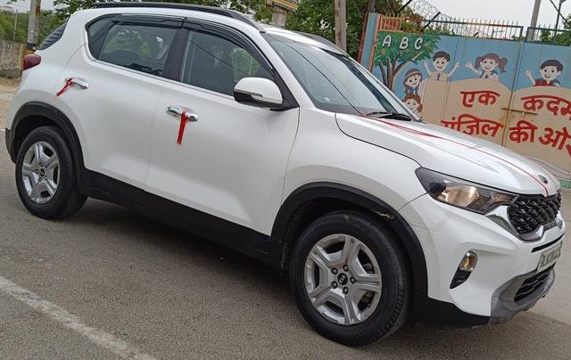 https://images10.gaadi.com/usedcar_image/3699312/original/processed_img2926913__used_car_2926913_1701520016.jpg?imwidth=6400